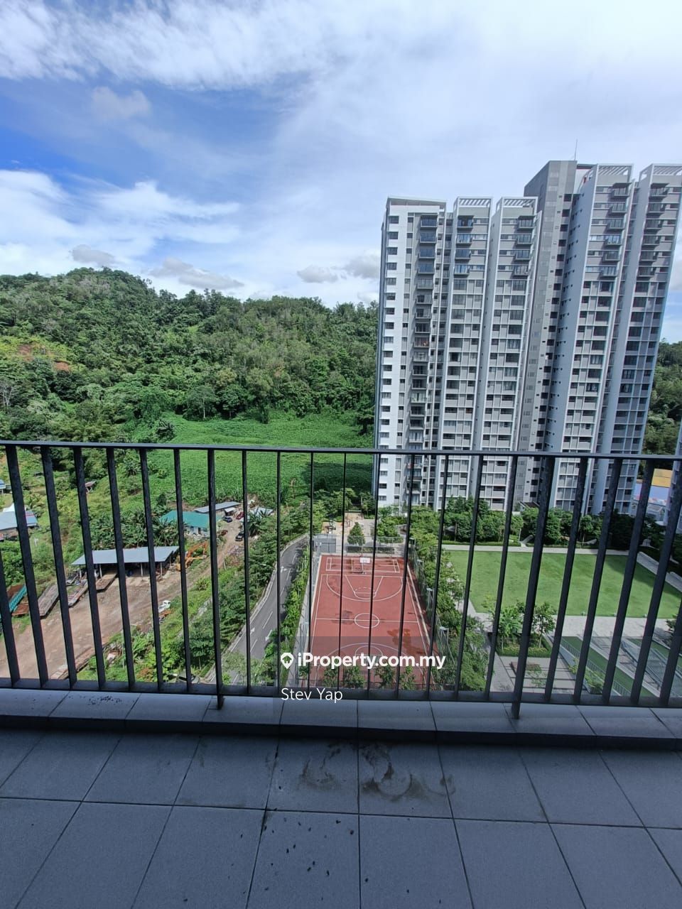 Kingfisher Inanam Condominium 3 bedrooms for rent in Kota Kinabalu