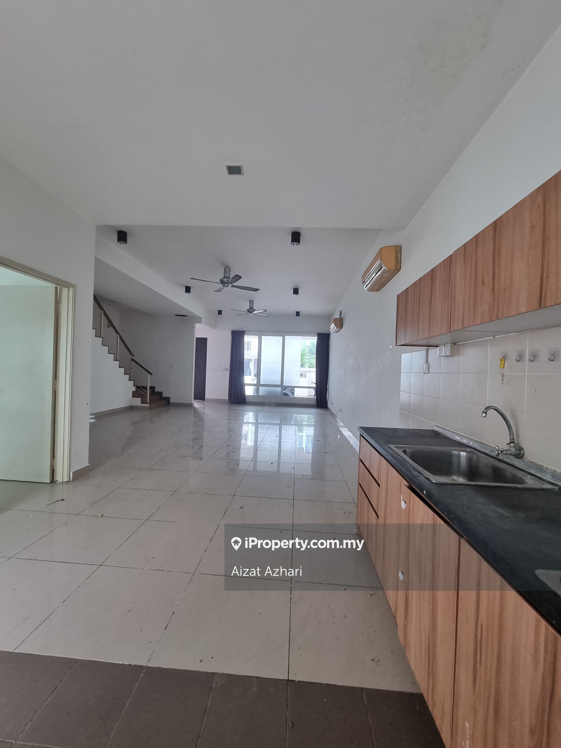 Cheapest Cassia Garden Residence Unit, Cyberjaya for rent RM3599