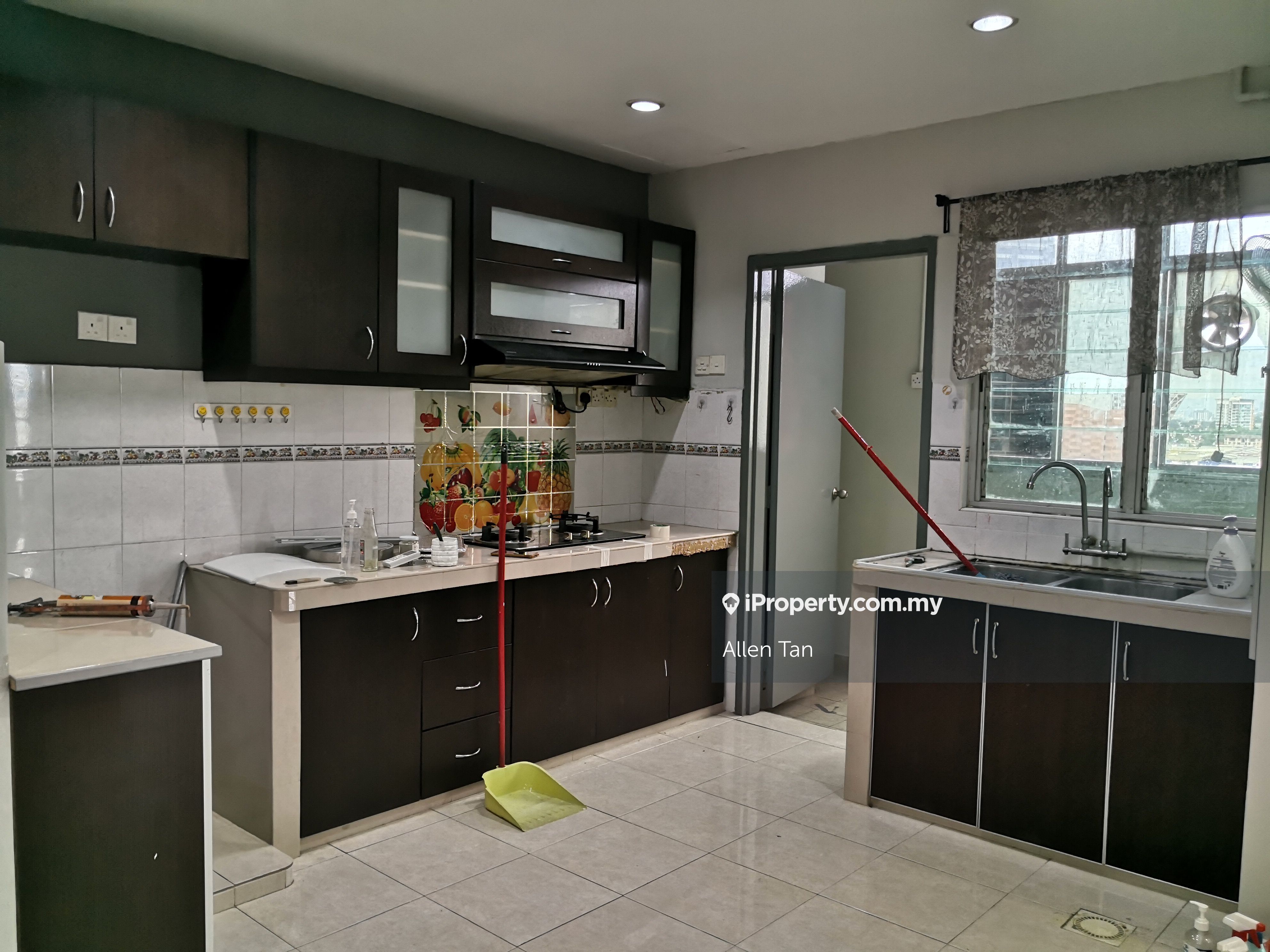 Kelana Mahkota Condominium 3+1 bilik tidur untuk disewa di Kelana Jaya