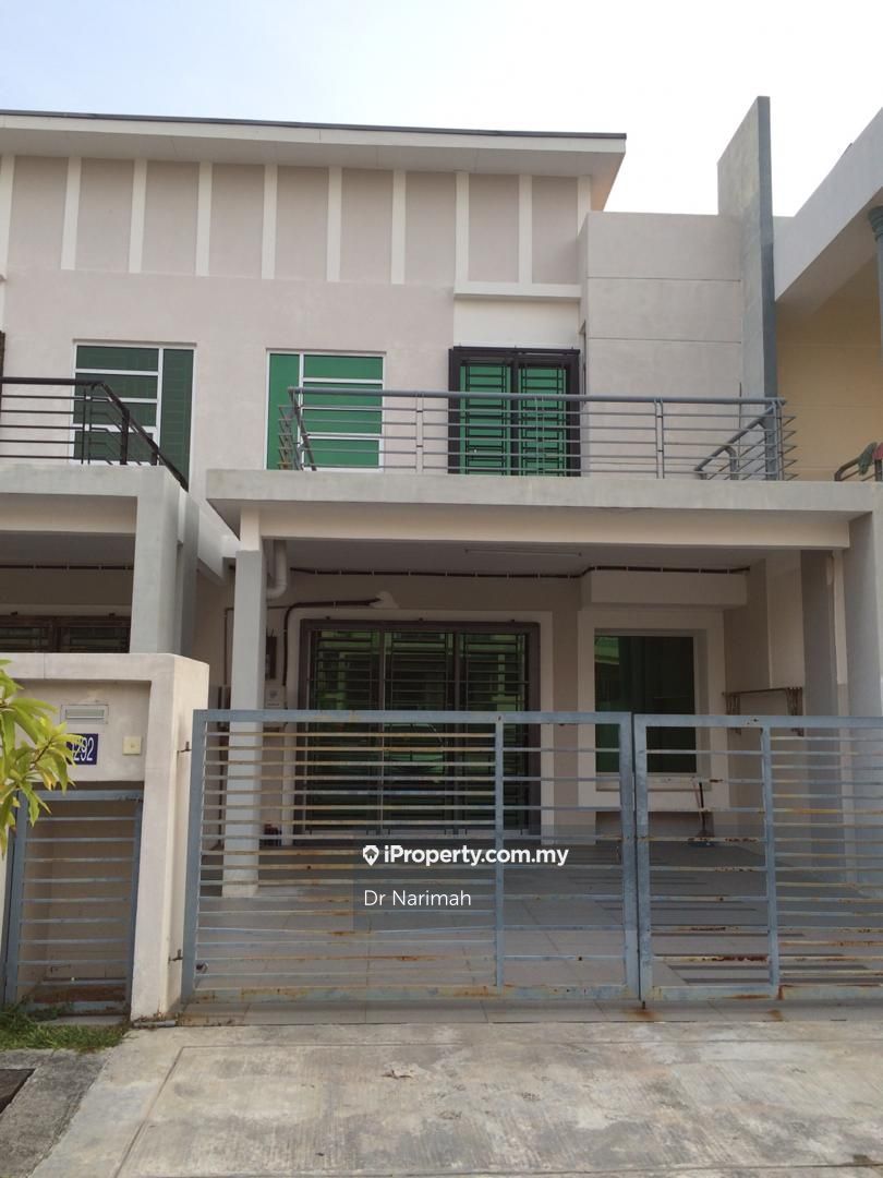 Nusari Aman 2 Bandar Sri Sendayan 2 Sty Terrace Link House 4 Bedrooms For Sale Iproperty Com My