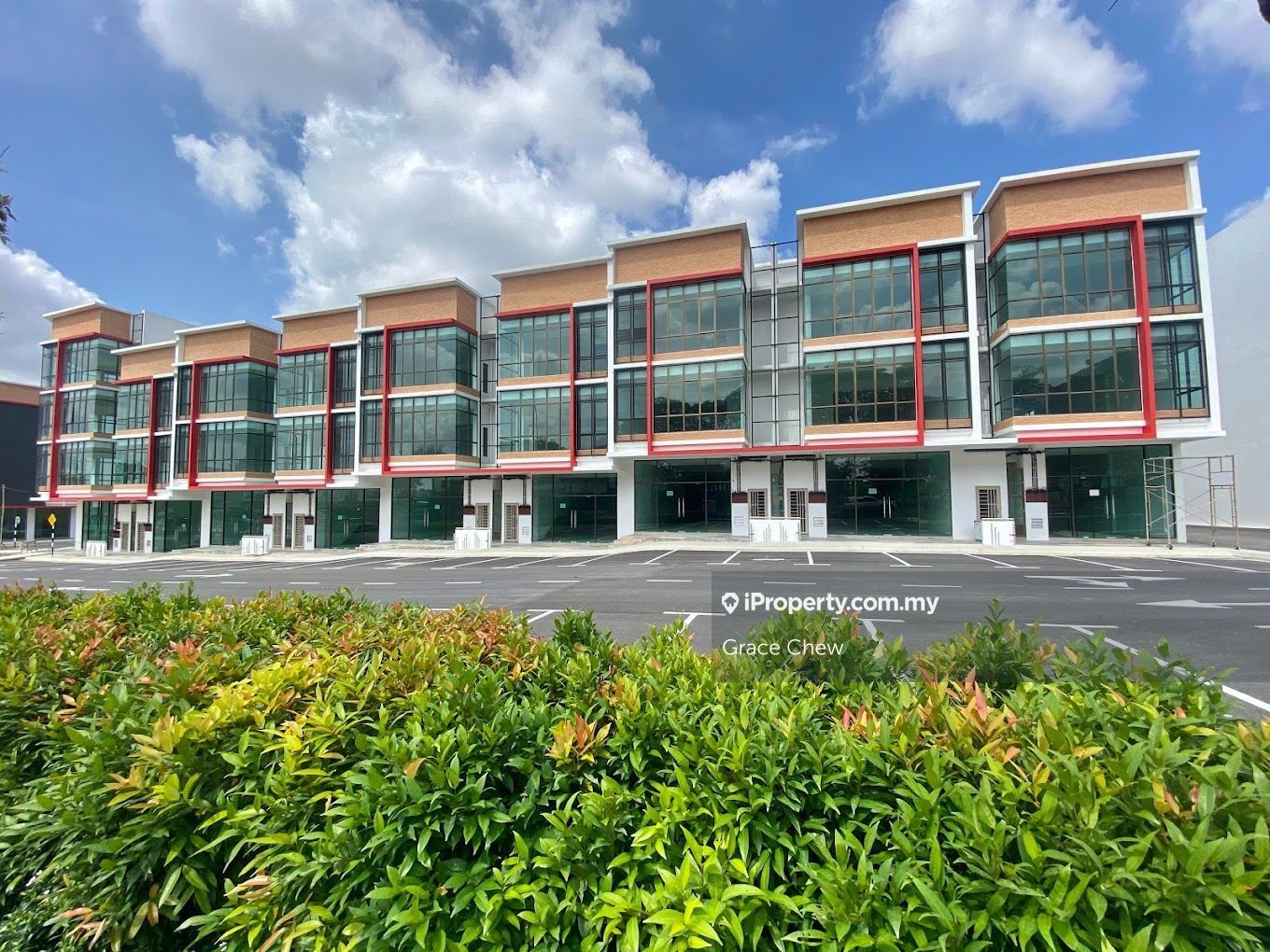 Larkin Town Centre, Larkin Town Centre, Johor Bahru Intermediate Shop