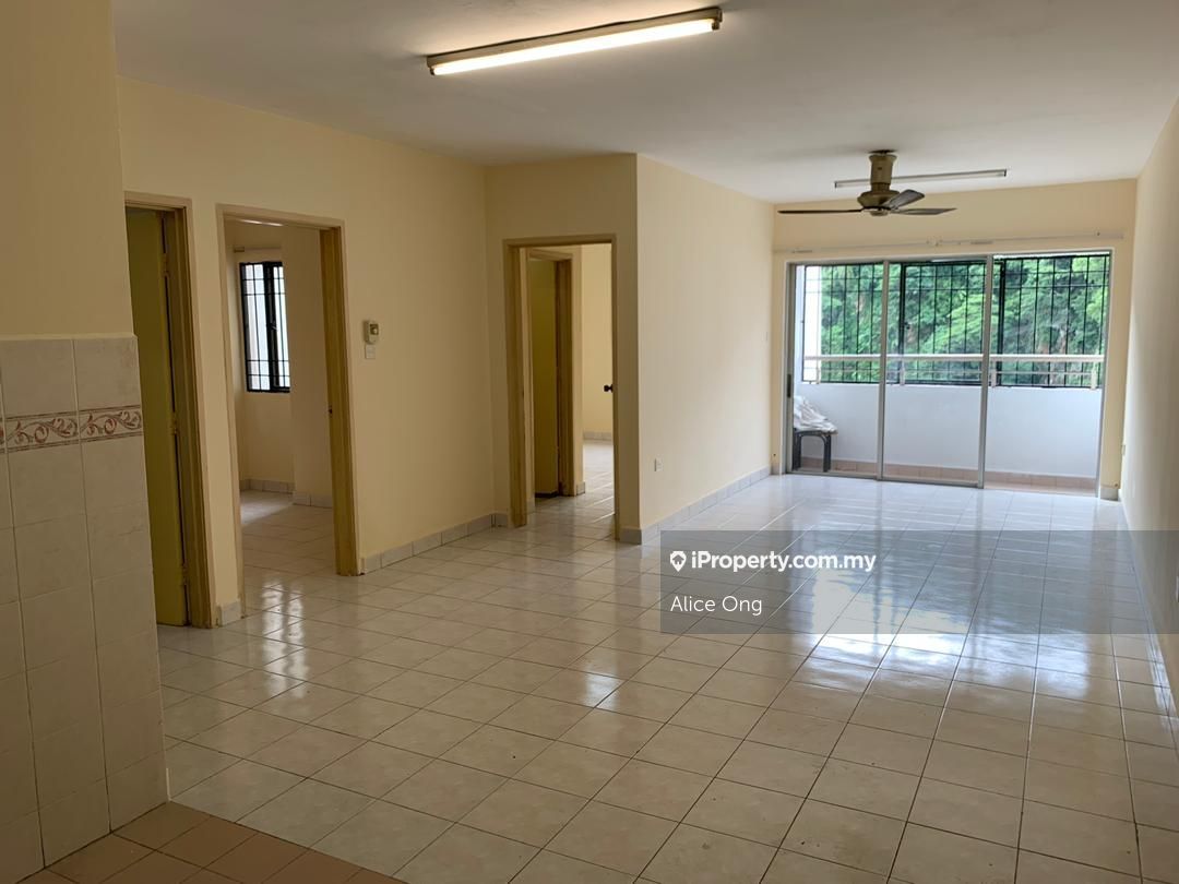 Flora Damansara Apartment Intermediate Apartment 3 bedrooms for sale in