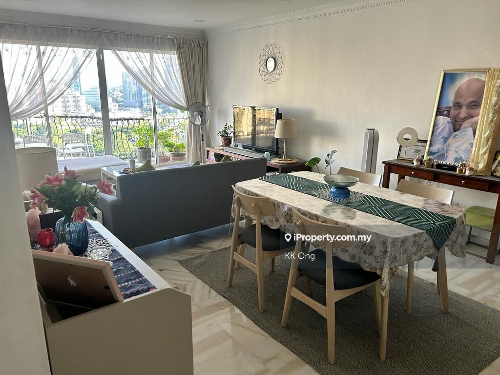Bukit Robson Condominium Intermediate Condominium 3 bedrooms for sale