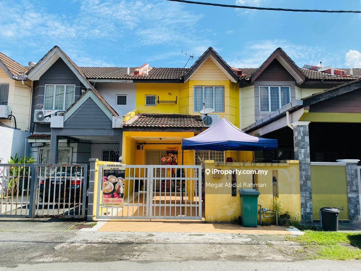 Saujana Impian, Kajang Intermediate 2sty Terrace/Link House 4 bedrooms