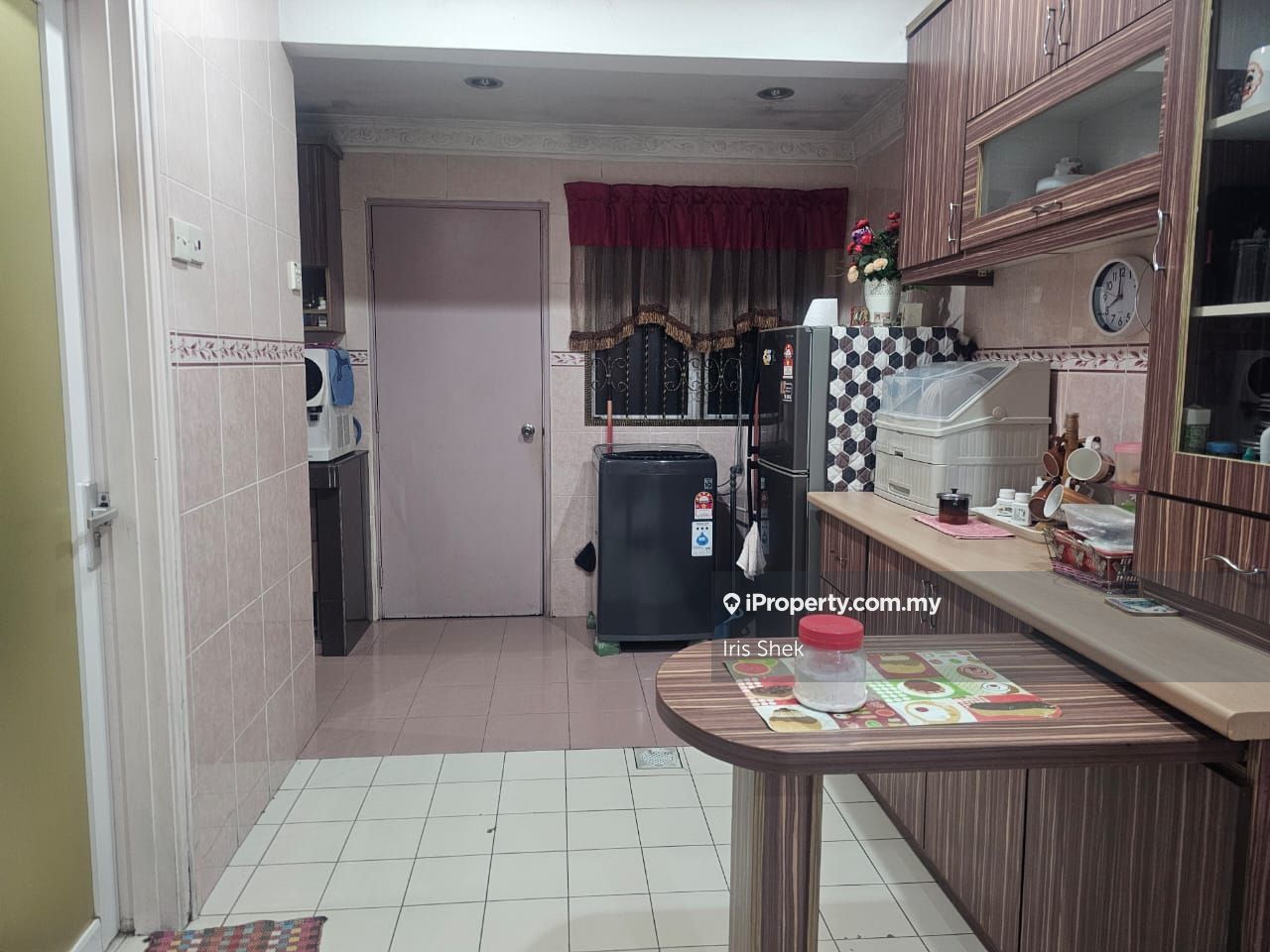 Kota Kemuning Corner lot 2sty Terrace/Link House 4 bedrooms for sale