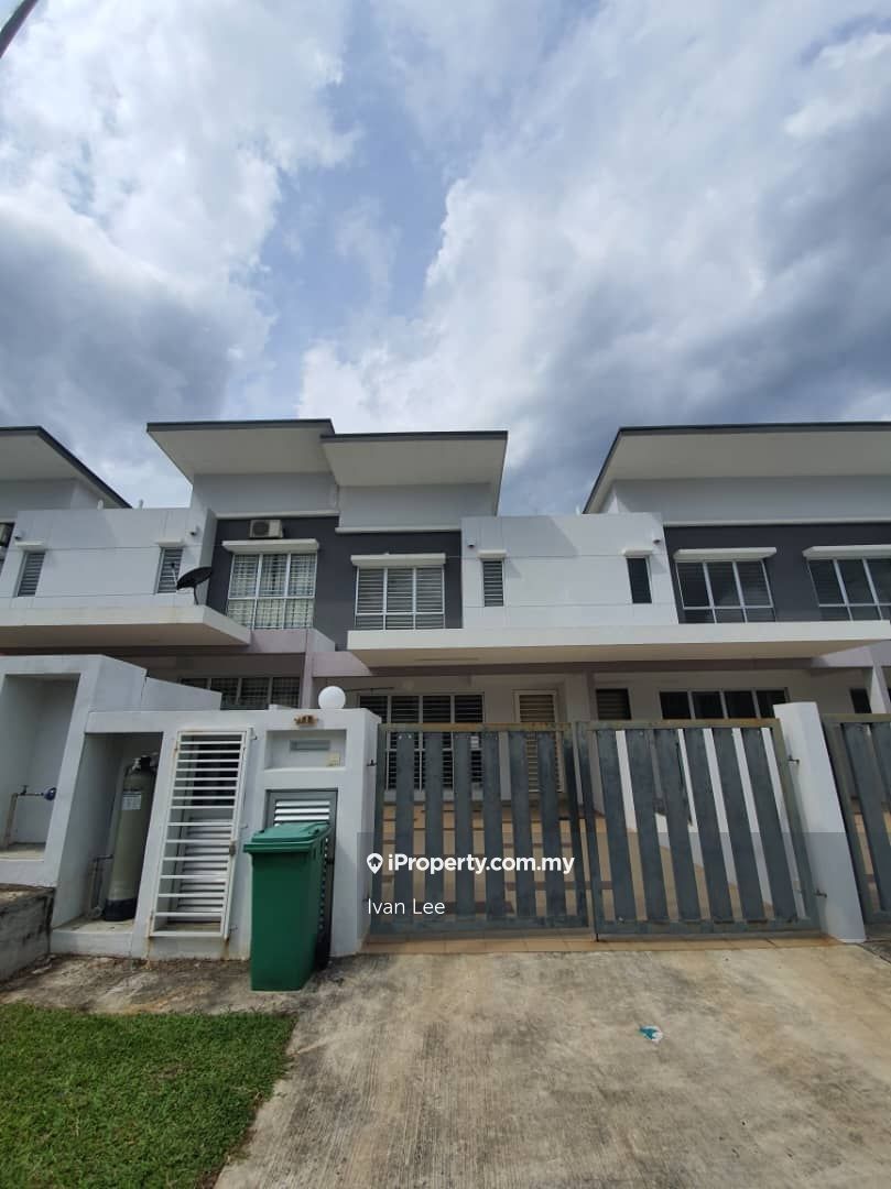 Ecohill Semenyih, Semenyih 2sty Terrace/Link House 4 bedrooms for