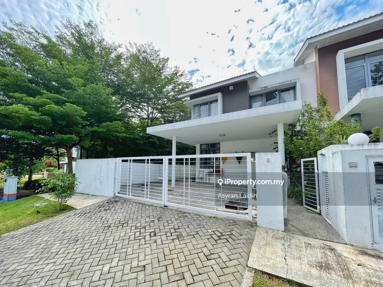 TERRACE SUPERLINK VILLA END LOT Cyberjaya , Cyberjaya for sale