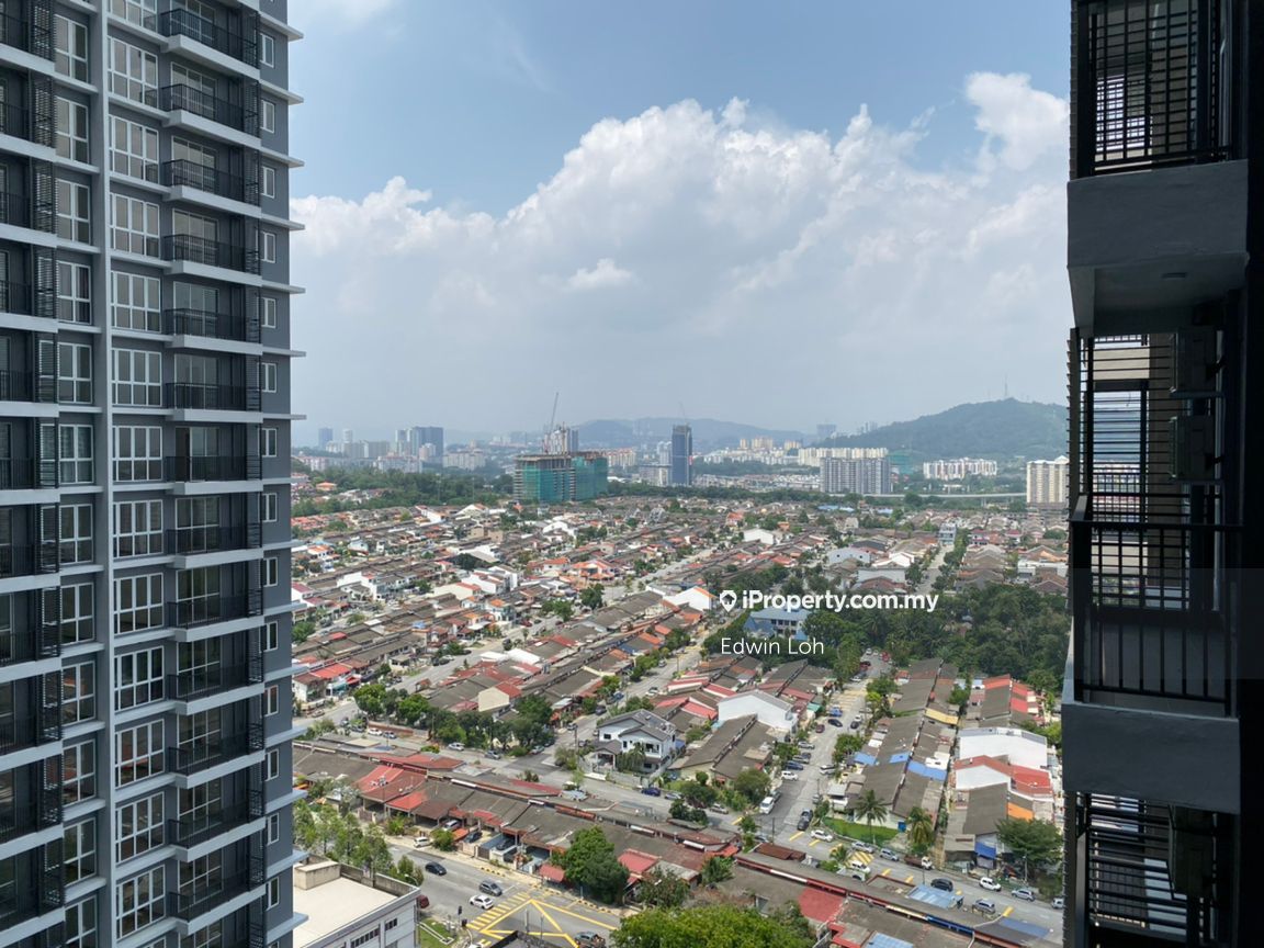 Pinnacle, Sri Petaling
