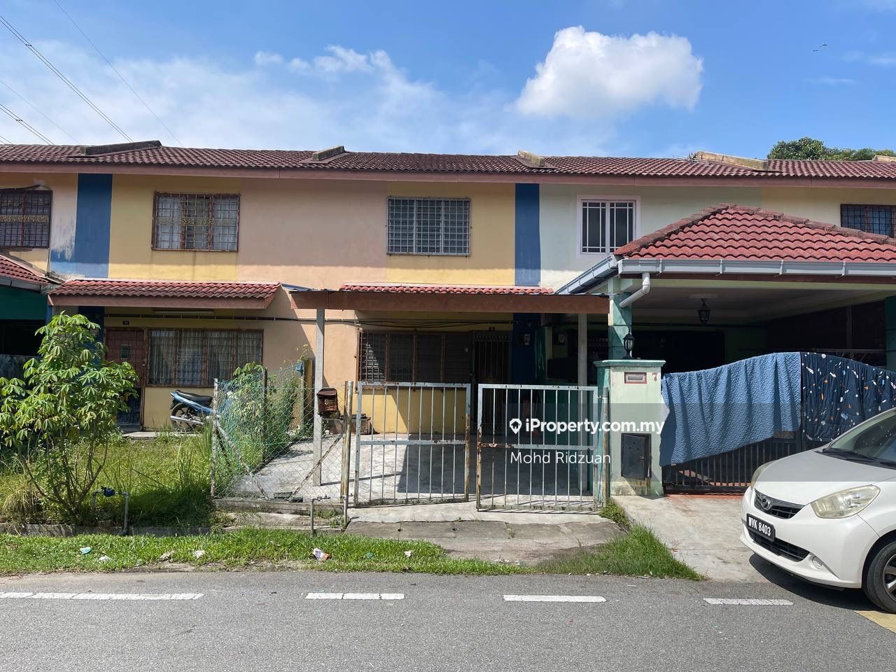 Taman Matang Jaya Sungai Buloh, Sungai Buloh Intermediate 2sty Terrace/Link House 3 bedrooms