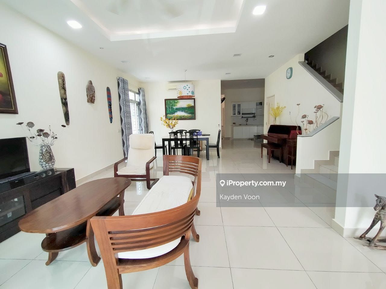 Nusa Duta 2 Taman Nusa Duta, Johor Bahru Cluster House 4+1 bedrooms