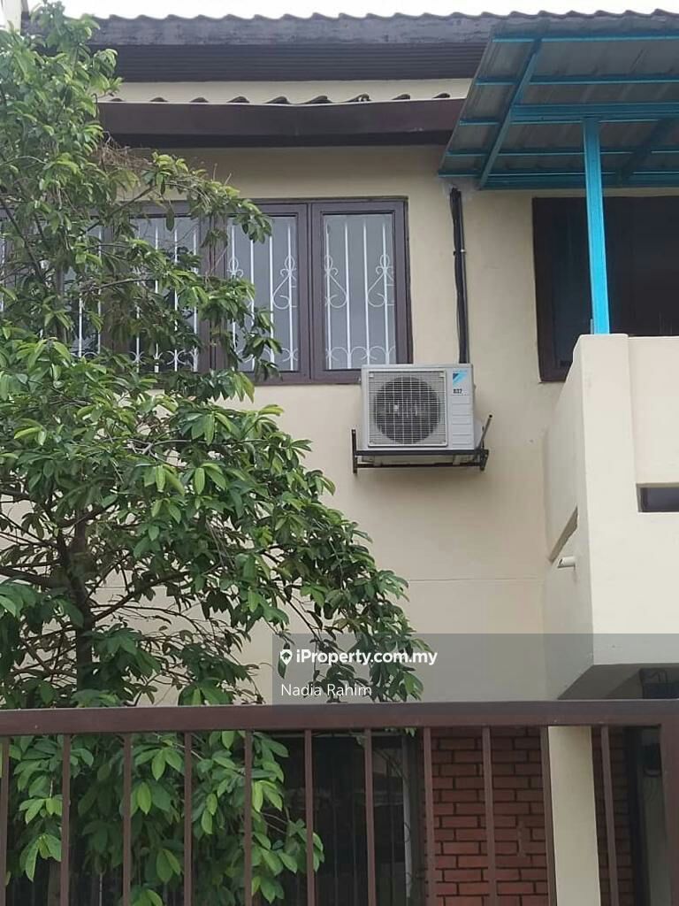 Zaaba, Taman Tun Dr Ismail