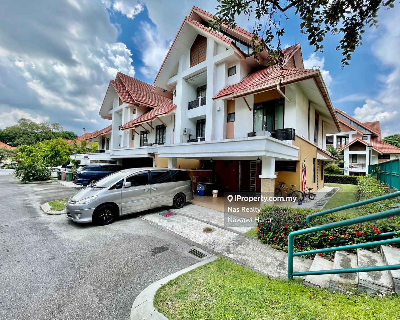 Presint 18, Putrajaya End Lot 2.5-sty Terrace/Link House 5 Bedrooms For ...