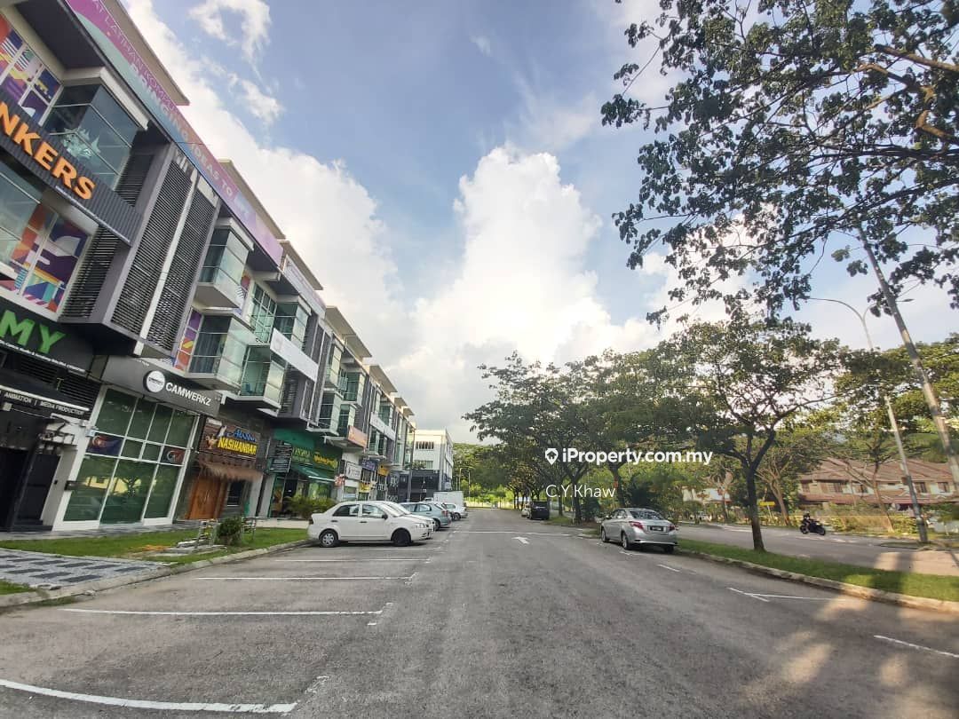 Taman Tampoi Indah 2, Johor Bahru Intermediate Shop for sale