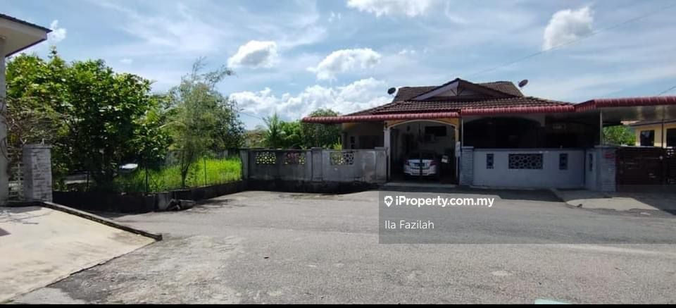 Taman Ria Mesra Ii Gurun Corner Lot Semi Detached House 3 Bedrooms For