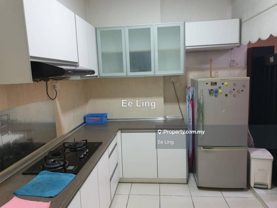 Avilla Apartments, Bandar Puchong Jaya, Bandar Kinrara for sale