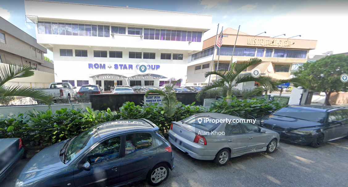 KL Shamelin 2.5sty SemiD Factory la 10ksf bu 12ksf 125amp Fully Furnished With Cargo Lift