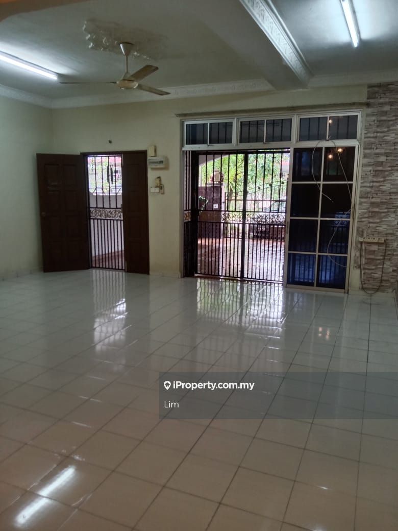 Rumah Teres Dua Tingkat Untuk Dijual di Kulim, Kulim for sale