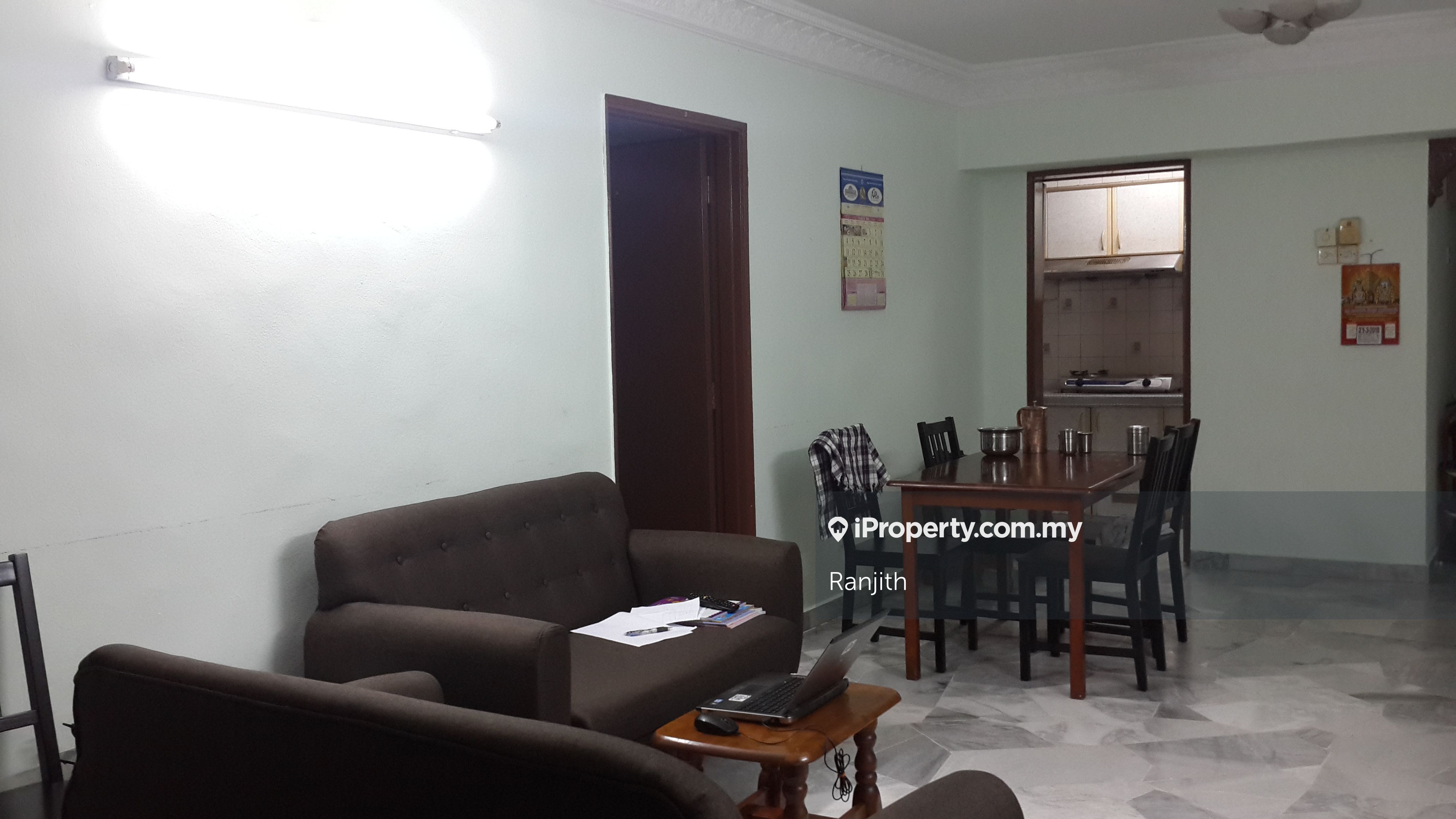 The Pines Corner lot Condominium 3 bedrooms for rent in Brickfields