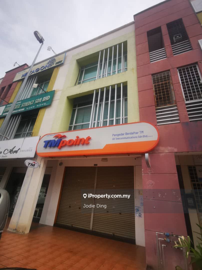 Biz Avenue, Seremban 2