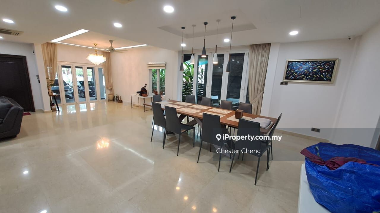 Glenmarie Courts, Shah Alam, Glenmarie Intermediate Semidetached House