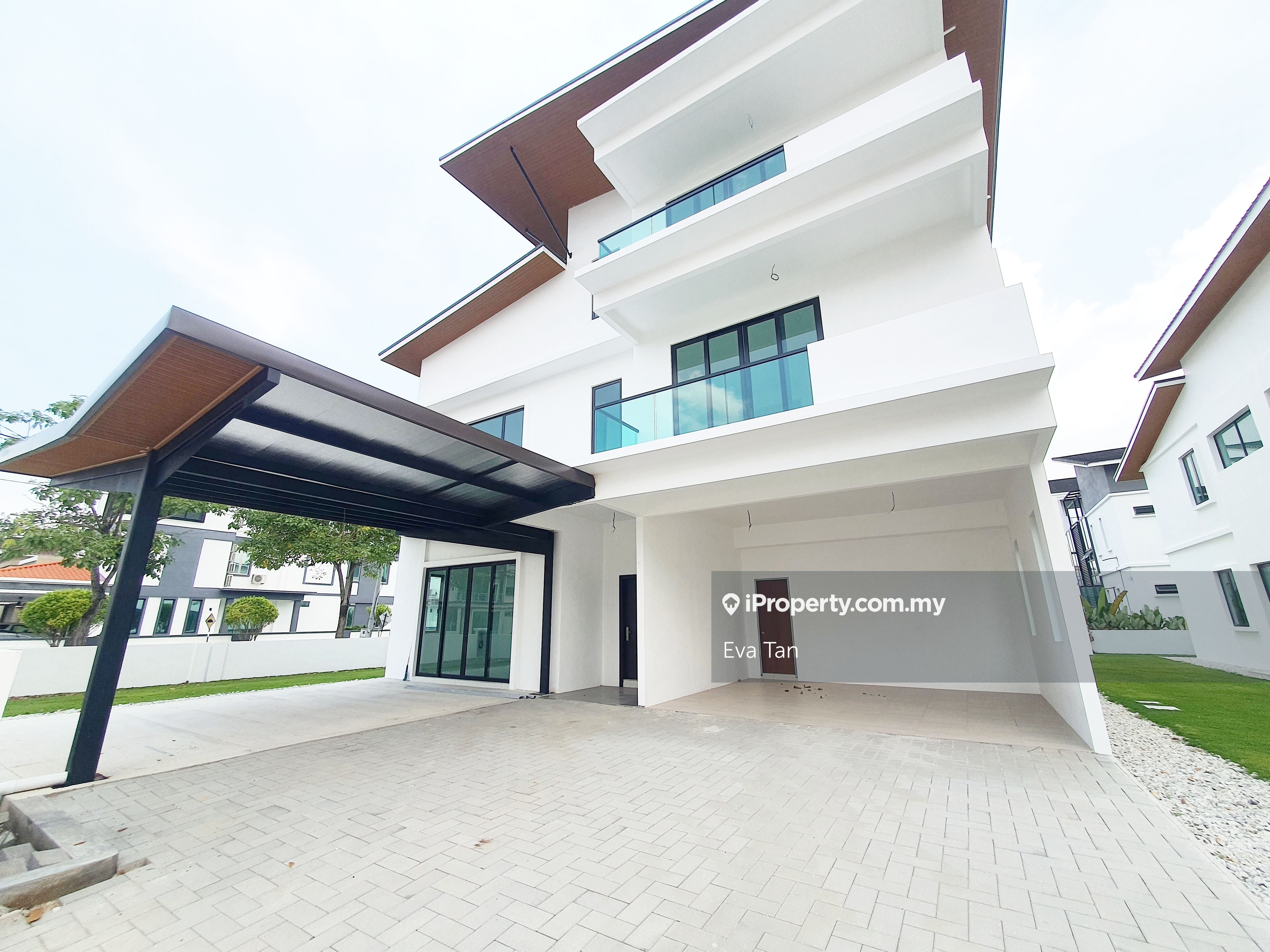 Orchard Villa, Simpang Ampat Intermediate Bungalow 6+1 bedrooms for