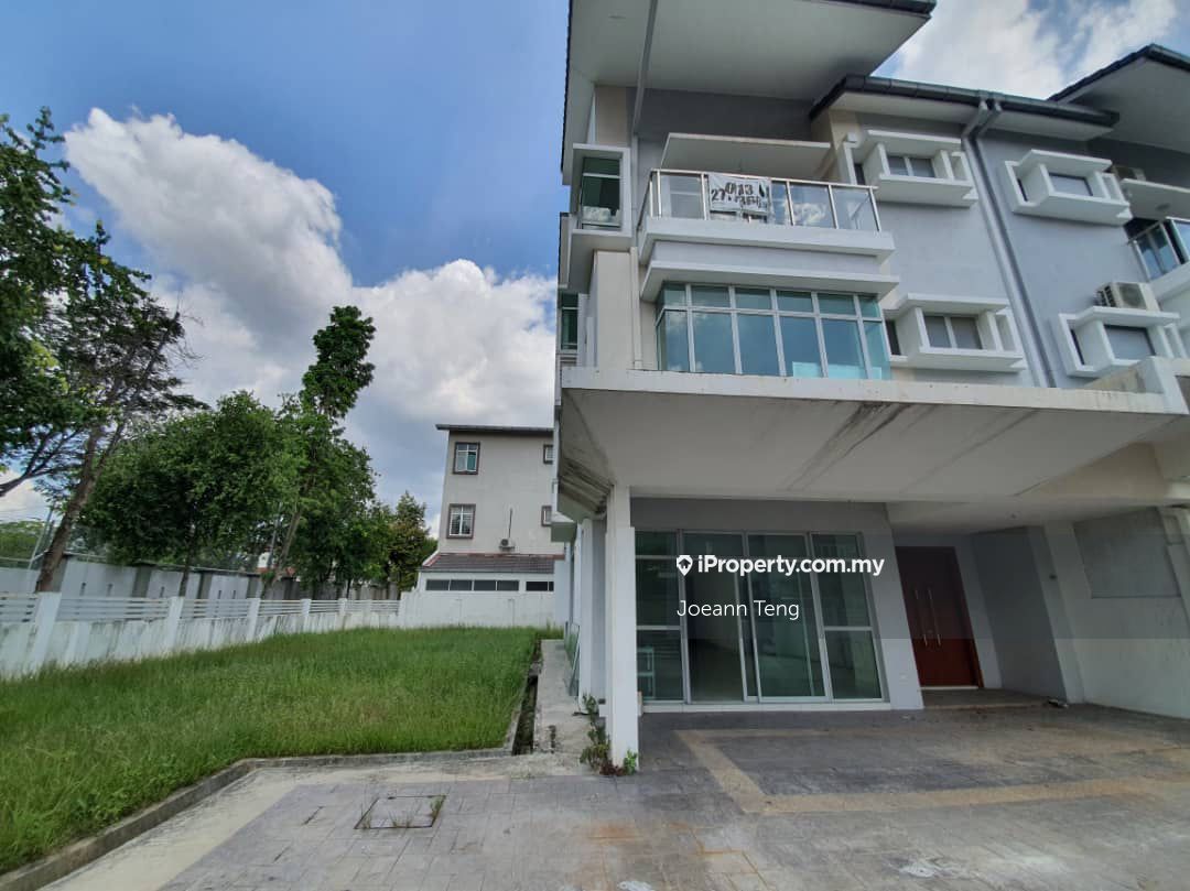 laman rimbunan, Kepong Corner lot Semidetached House 5+1 bedrooms for