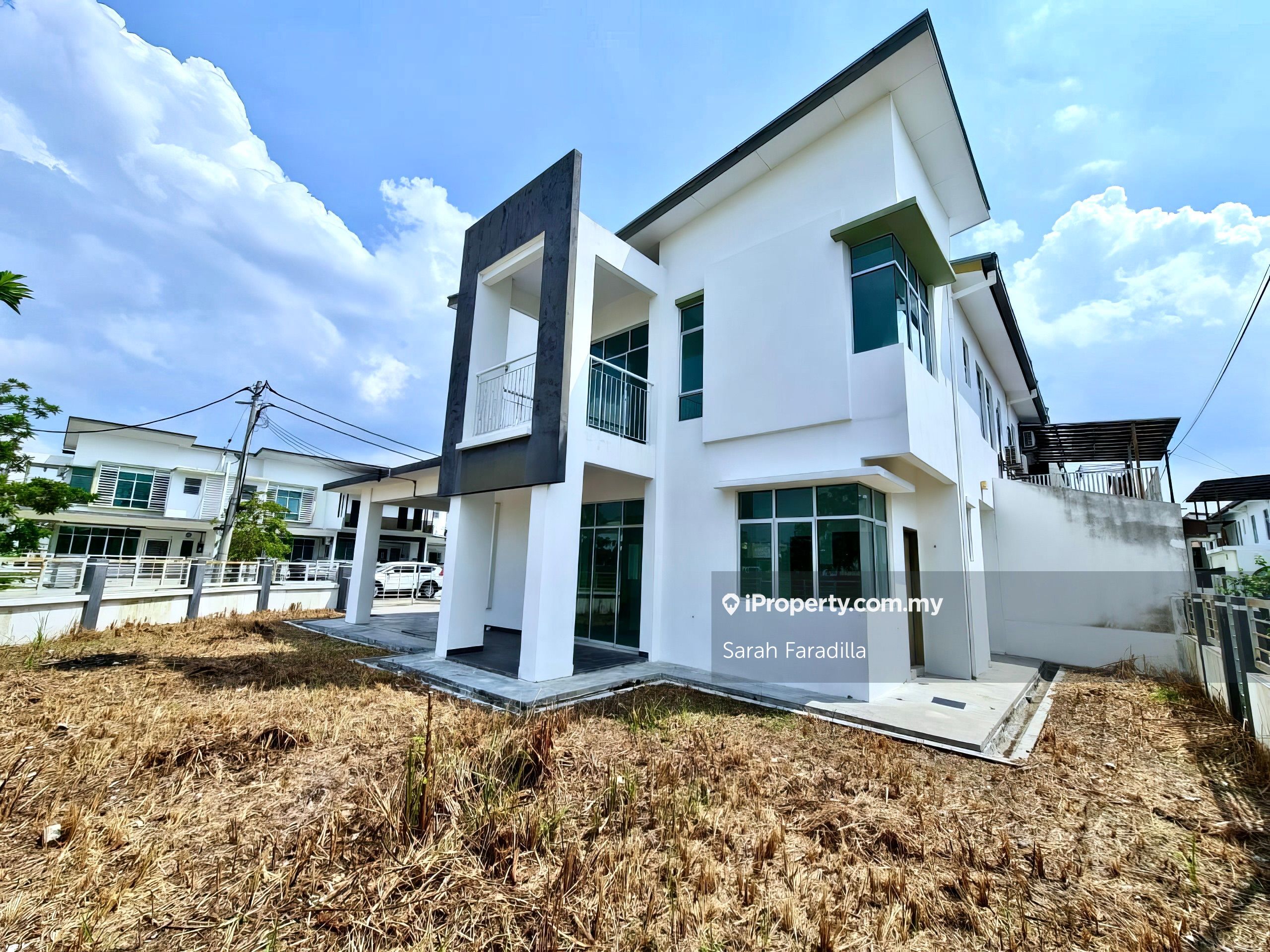 Bandar Hillpark, Bandar Puncak Alam Corner lot 2sty Terrace/Link House 4 bedrooms for sale