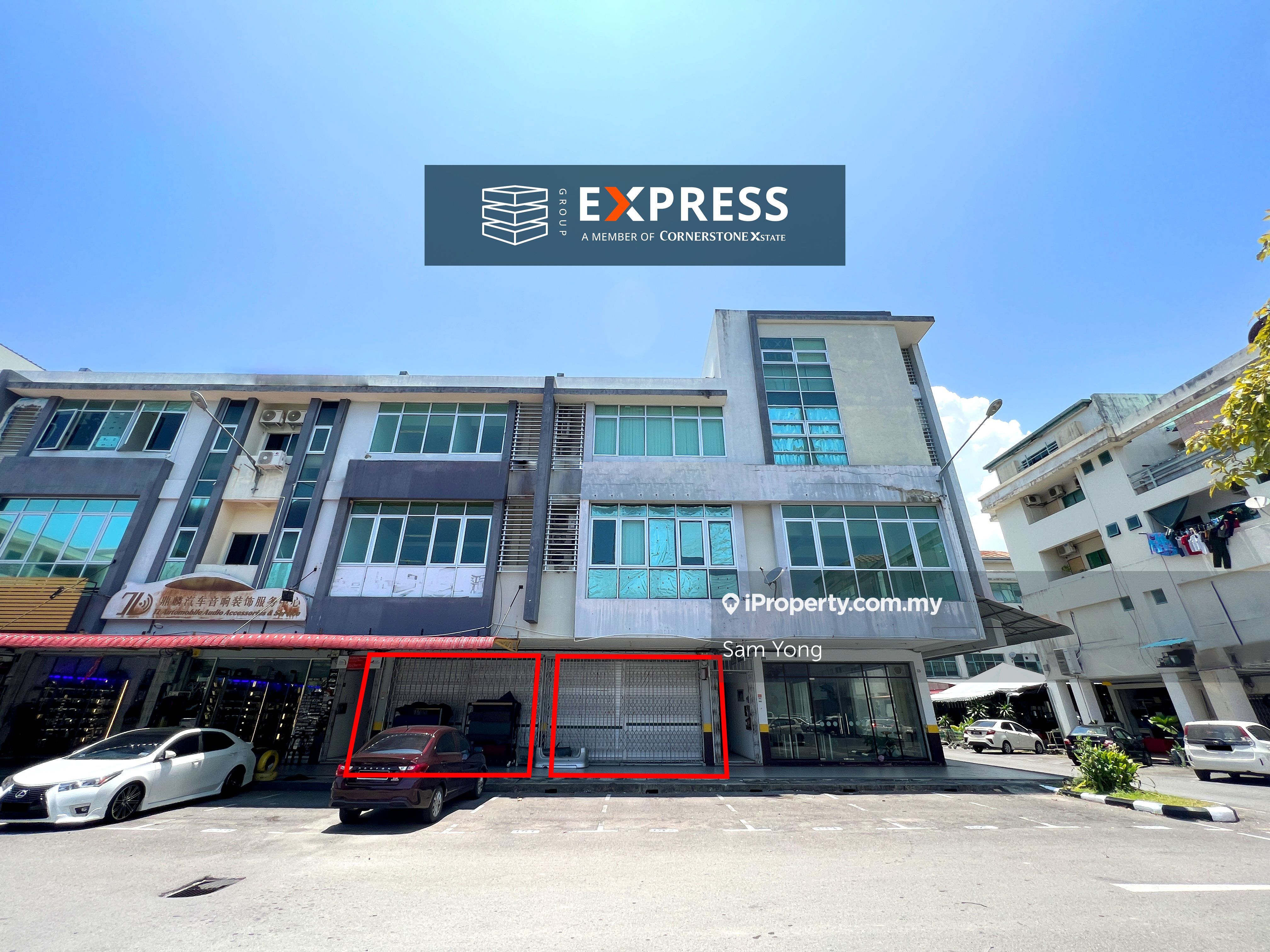 Grd Floor, 3 Storey Inter Shoplot at Centre Point, Miri Intermediate