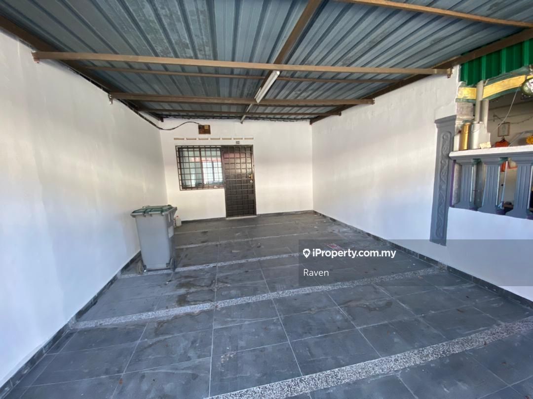 Taman Kota Masai Johor Bahru Intermediate 2 Sty Terrace Link House 2 Bedrooms For Sale Iproperty Com My