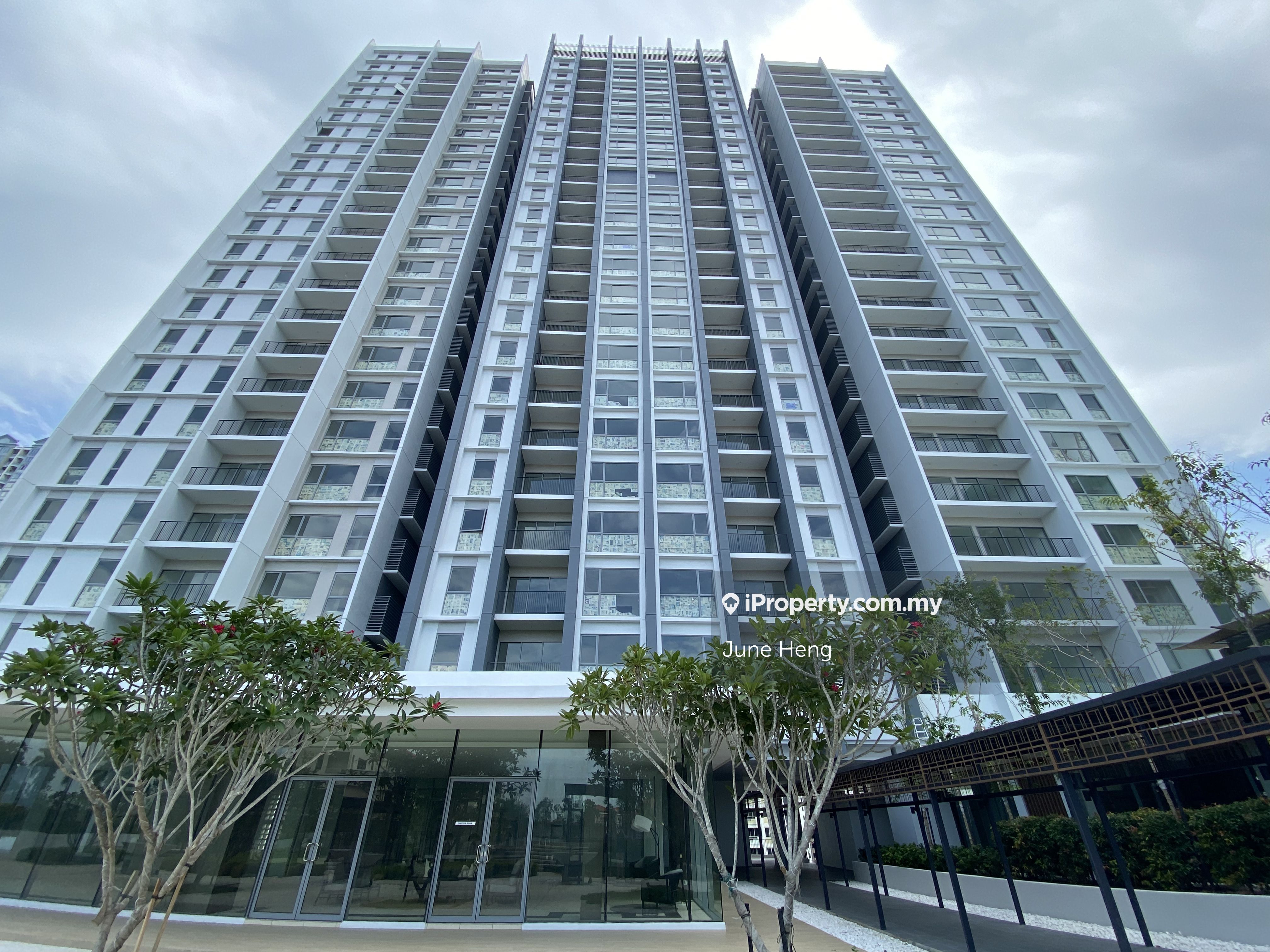 Triuni Residences Intermediate Condominium 3+1 bedrooms for sale in ...