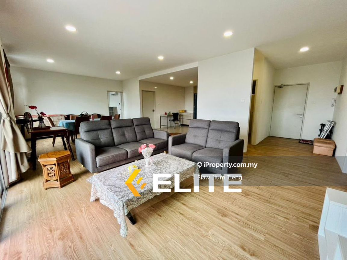 McKenzie Avenue Apartment 3 bedrooms for rent in Kuching, Sarawak