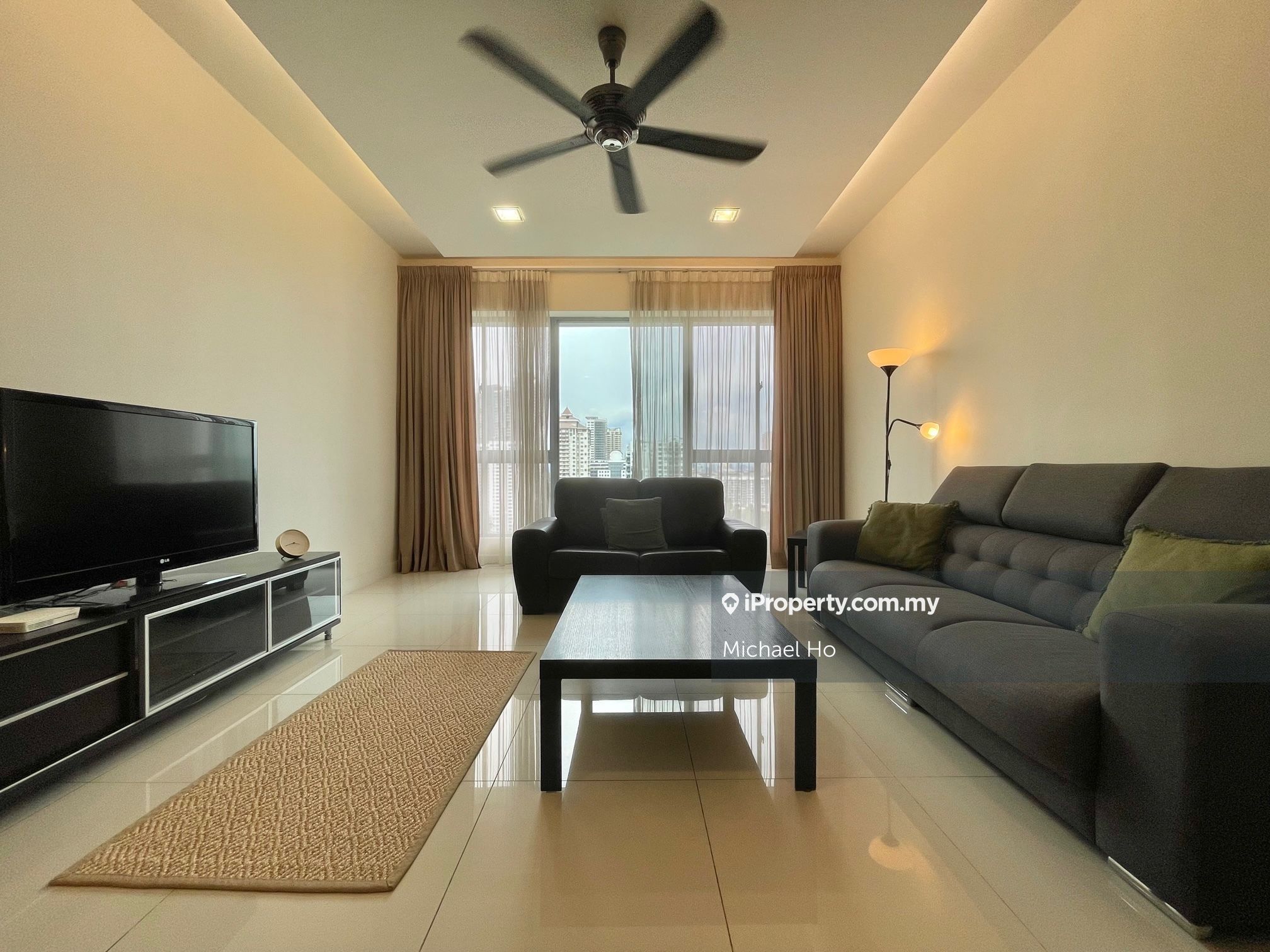 Gateway Kiaramas Serviced Residence 3 Bedrooms For Sale In Mont Kiara 