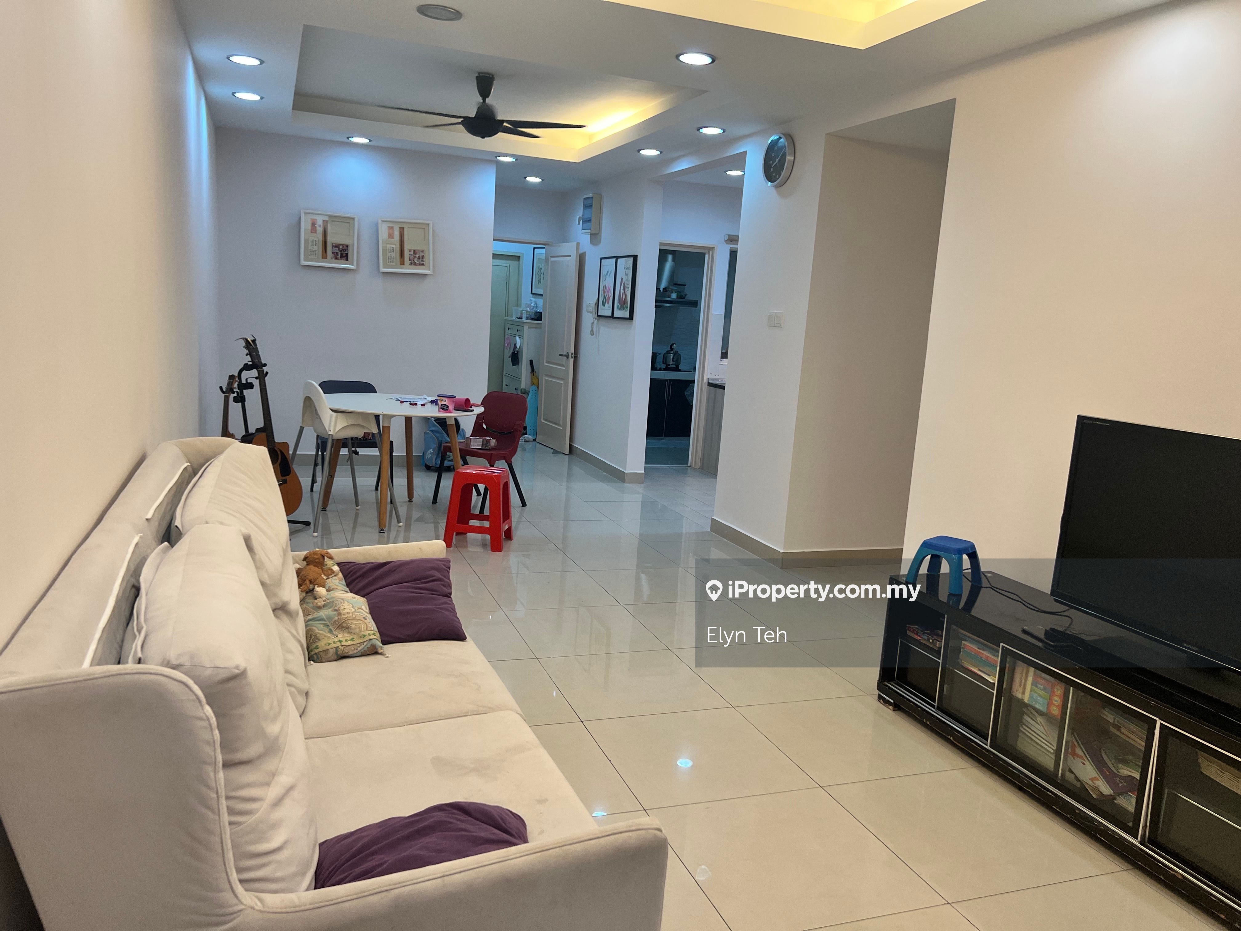 Kinrara Mas Condominium 3+1 Bedrooms For Sale In Bukit Jalil, Kuala 