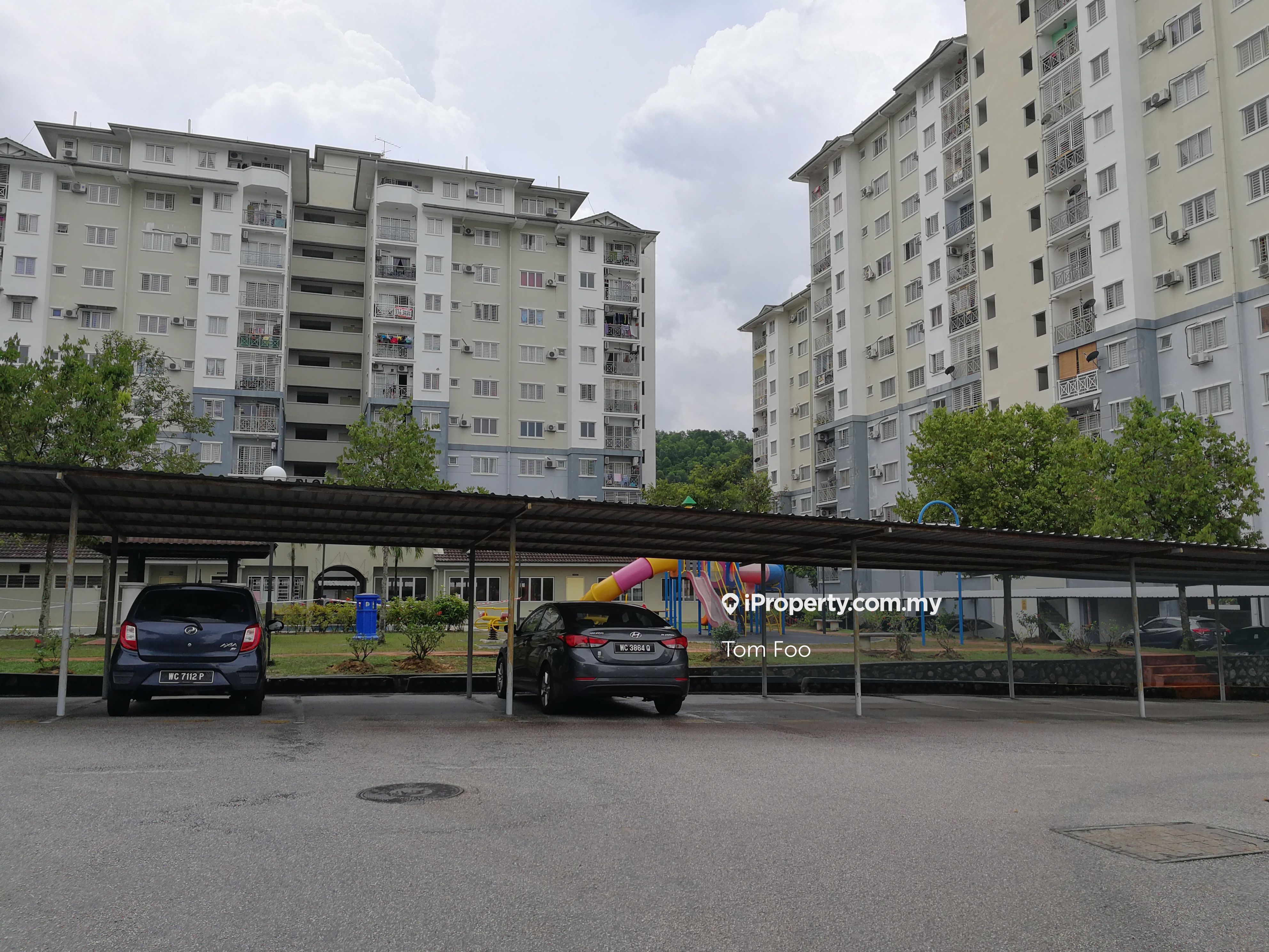 Casa Riana Corner Lot Apartment 3 Bedrooms For Rent In Seri Kembangan Selangor Iproperty Com My