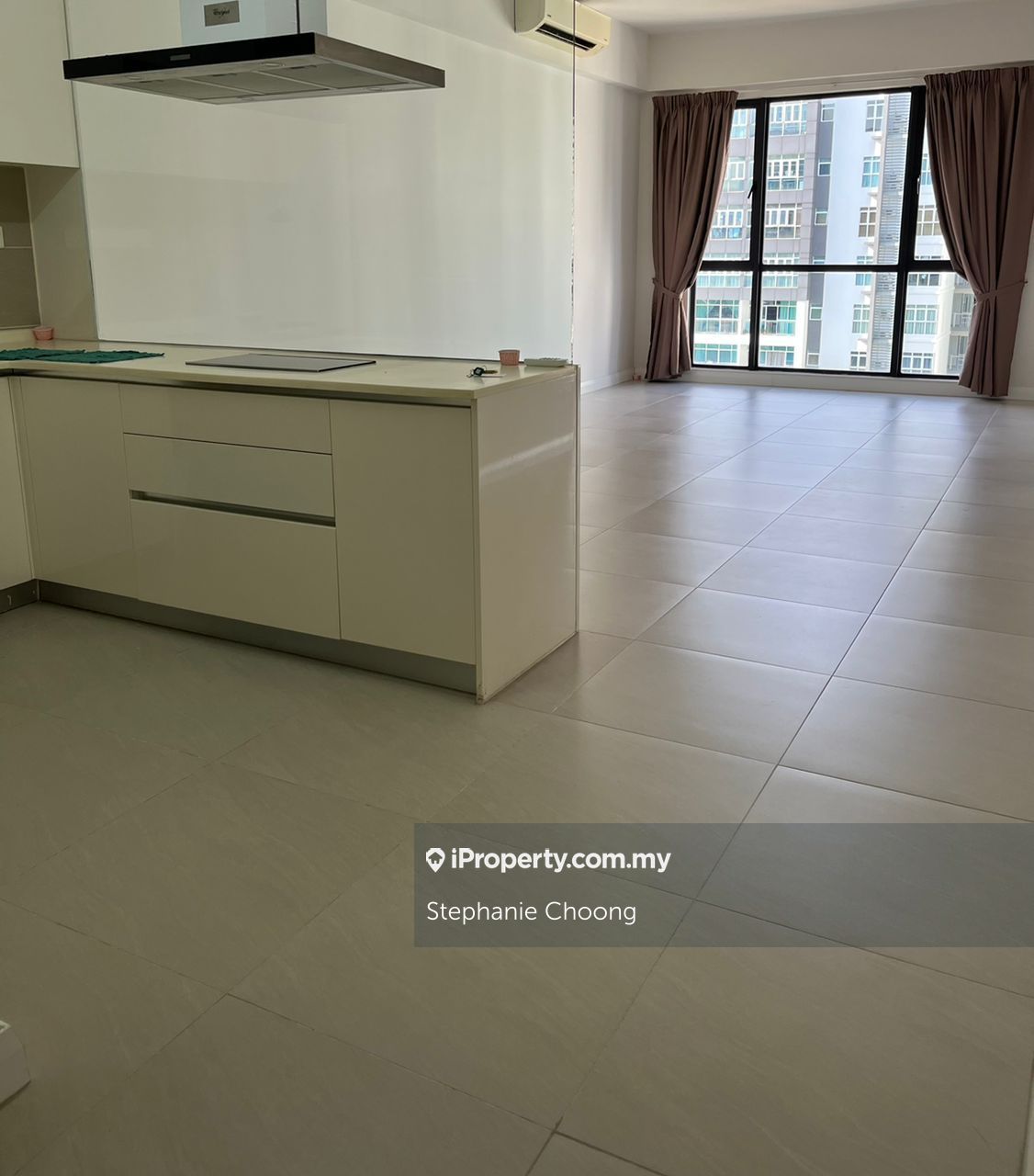 Nova Saujana Intermediate Serviced Residence 2 bedrooms for rent in