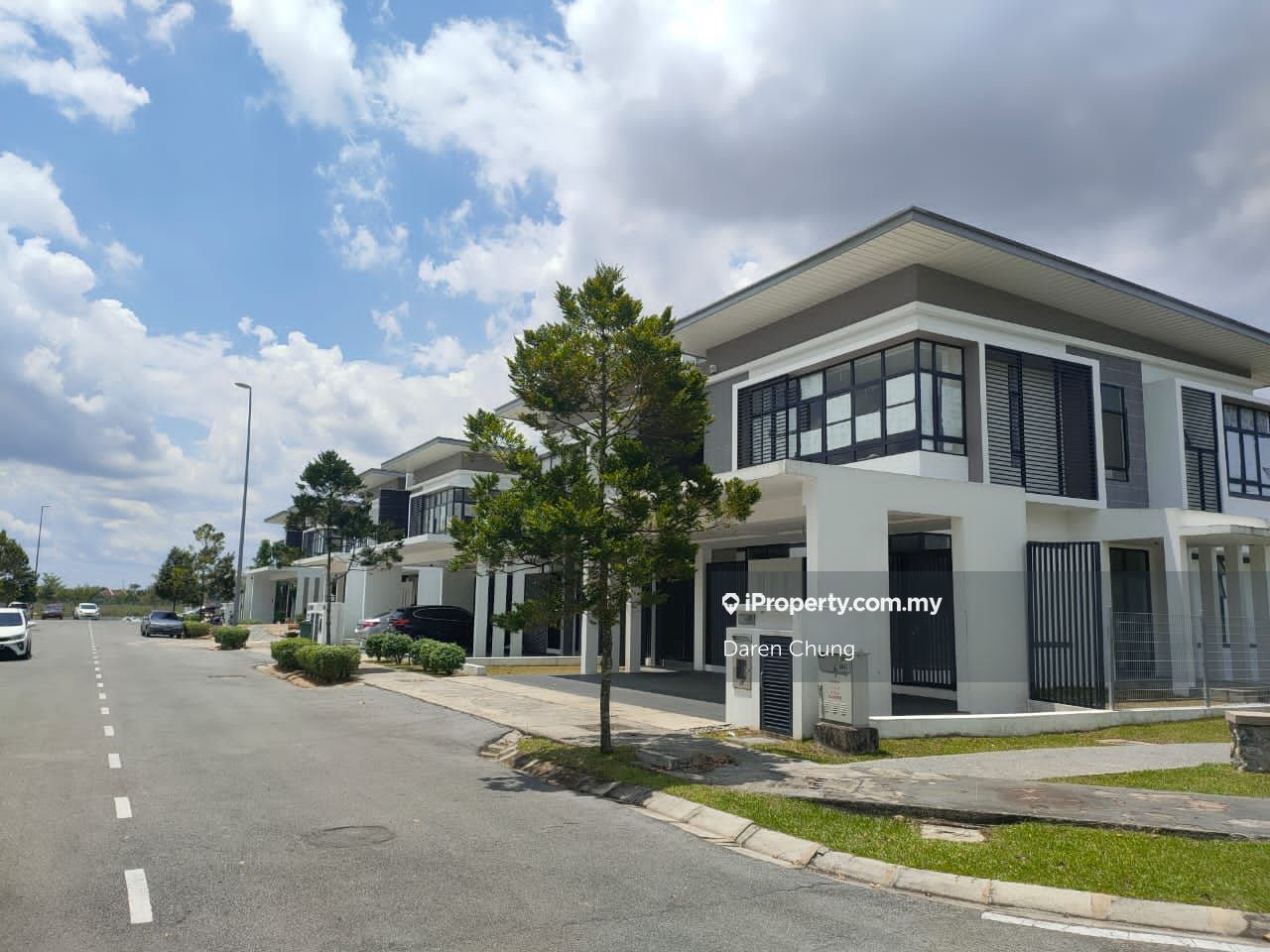 la-promande-house-for-sale-kuching-2-sty-terrace-link-house-3-bedrooms