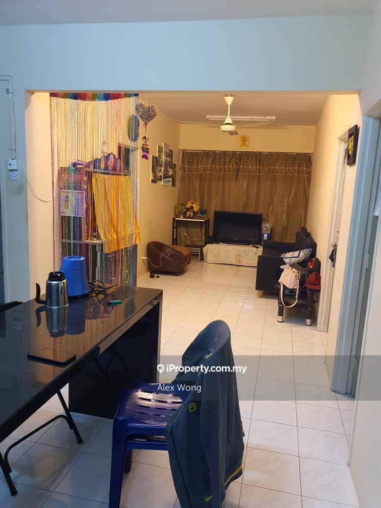 Nuri, Bayan Lepas