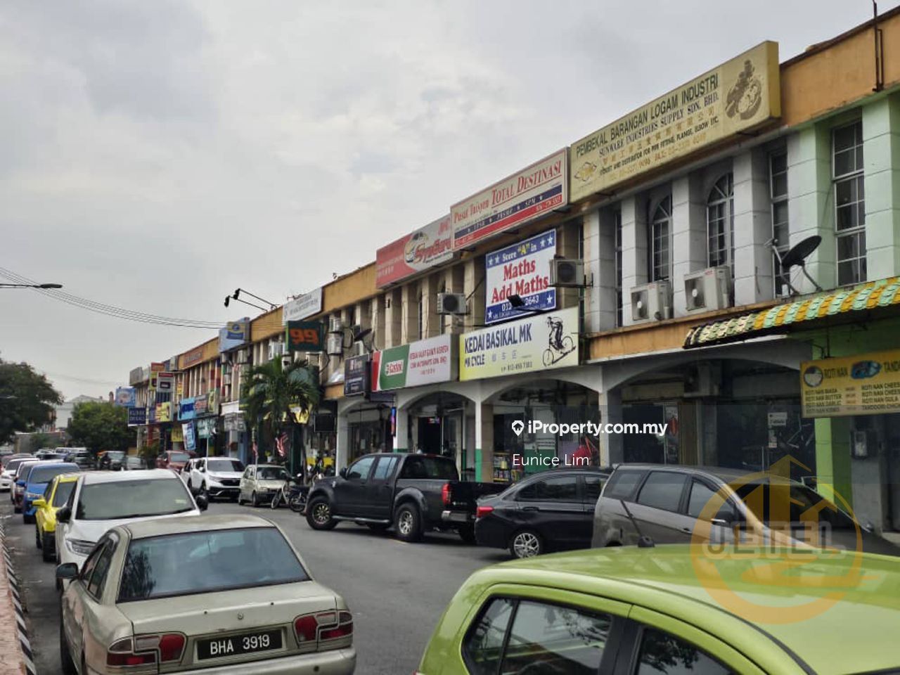 Super Nice Location End Lot Shop Sentosa Klang 20x70 Tenanted Unit ...