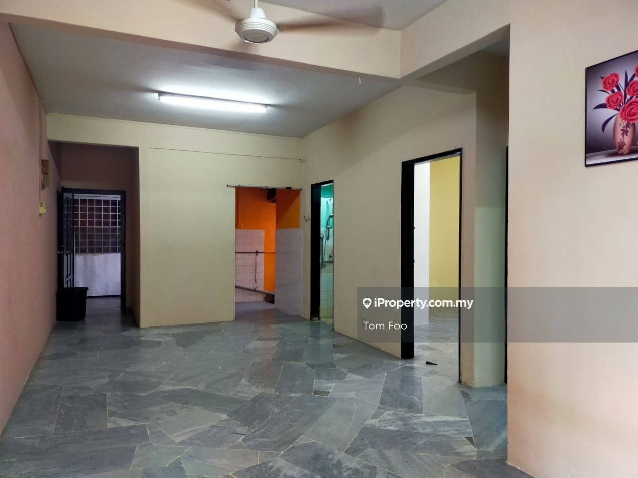 Sri Anggerik 1 Corner Lot Apartment 3 Bedrooms For Rent In Puchong Selangor Iproperty Com My