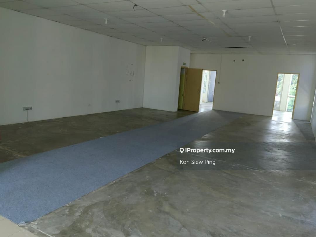 Kuching City Mall 2nd Floor Corner Unit Shoplot For Rent, Kuching City