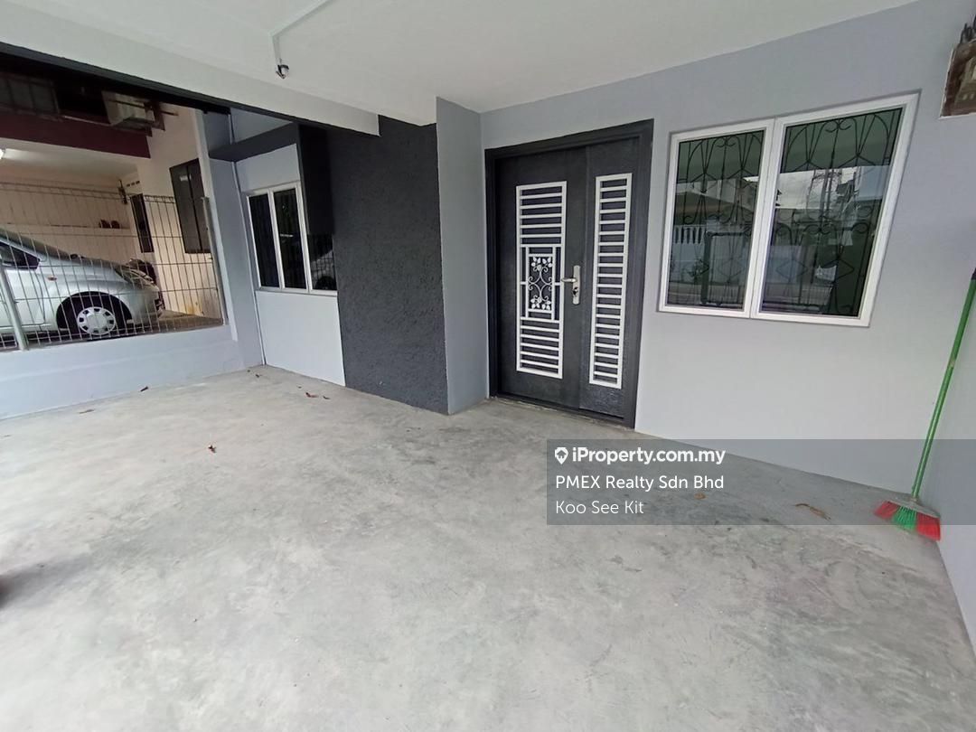 Taman Sentosa Johor Bahru Johor Bahru Intermediate 1 Sty Terrace Link House 5 Bedrooms For Sale Iproperty Com My