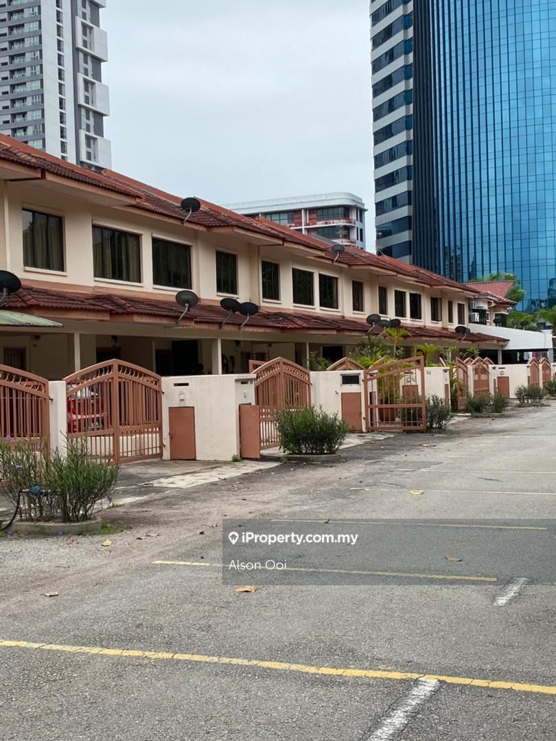 bandar sunway, Petaling Jaya 2sty Terrace/Link House 4 bedrooms for