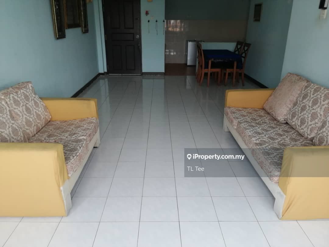 D'shire Villa Apartment 3 bedrooms for sale in Kota Damansara, Selangor