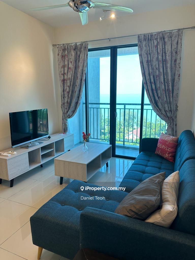 Iconic Vue Apartment 3 bedrooms for rent in Batu Ferringhi, Penang