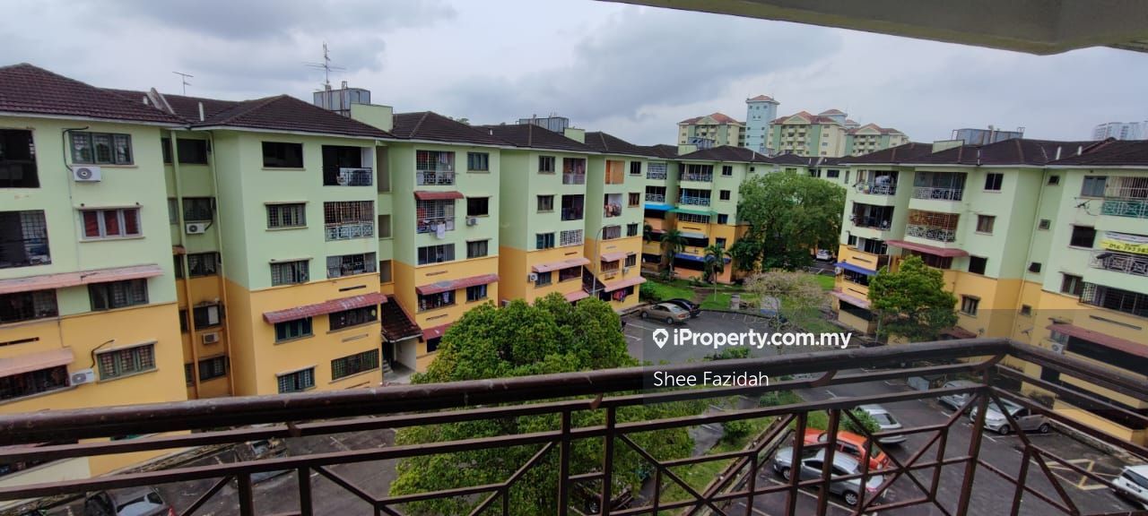 Lily & Jasmine Apartment, Taman Tampoi Indah, Tampoi for sale