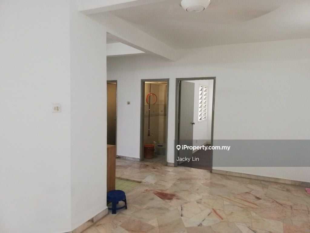 Subang Perdana Goodyear Court 5 Apartment 3 bedrooms for rent in Subang Jaya, Selangor