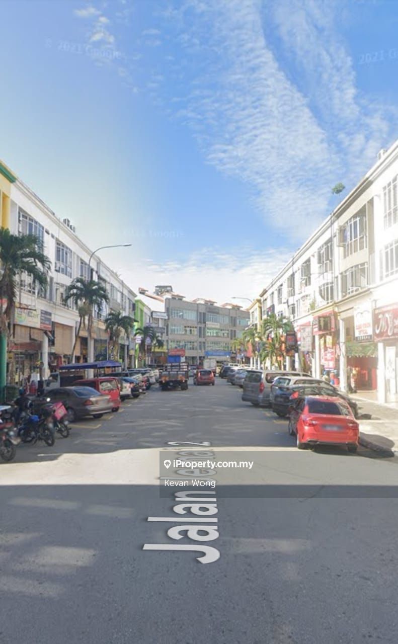 ong tai kim gombak