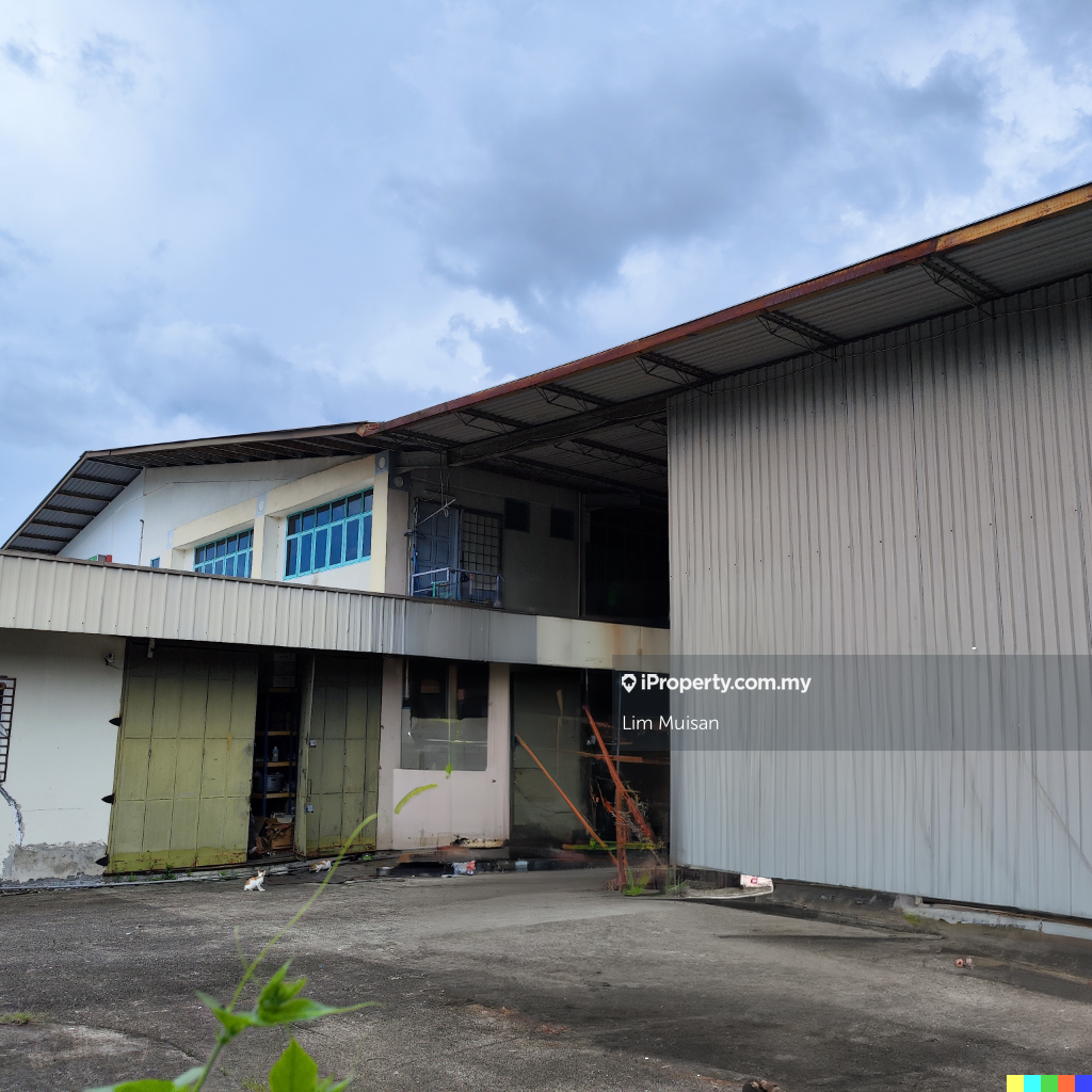 Demak Laut industrial park, Kuching Warehouse for sale