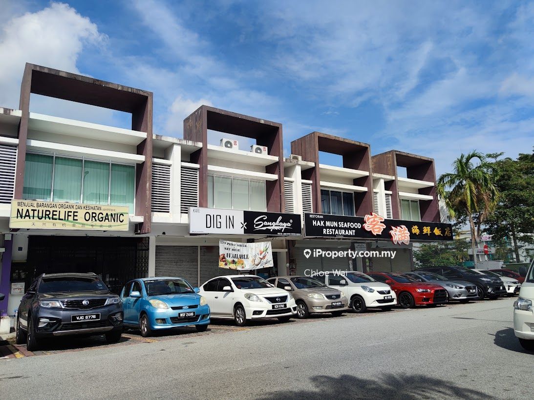 2 Storey Shop Bandar Mahkota Cheras Jalan Temenggung END LOT, Bandar