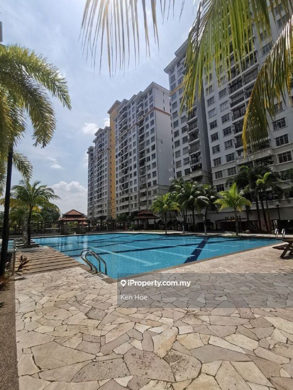 Kipark Apartment Intermediate Apartment 3 bedrooms for sale in Tampoi ...